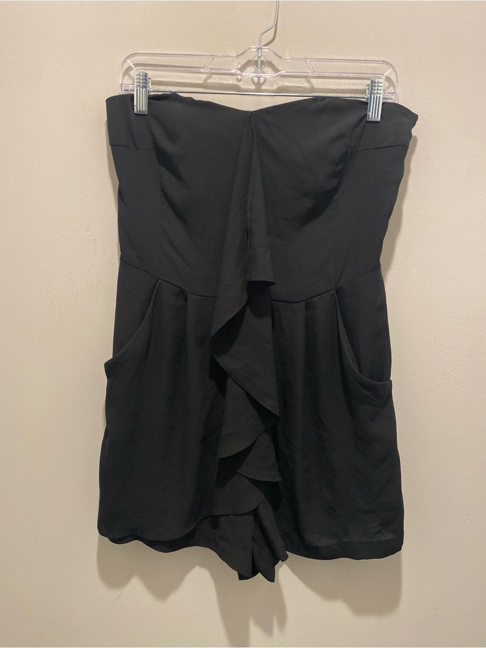 Express Strapless Front Ruffle Detail Romper Shorts Black Women’s Size Medium